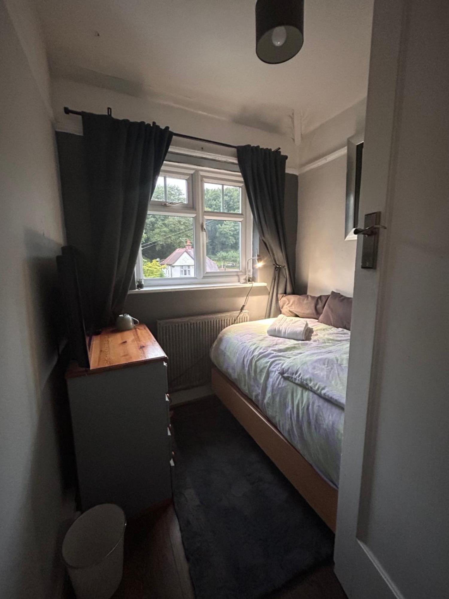 Apartamento Redditch Rest Near Town Centre & Transport Links Exterior foto