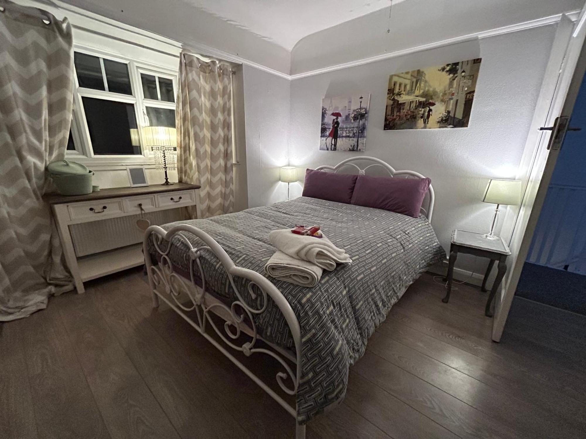 Apartamento Redditch Rest Near Town Centre & Transport Links Exterior foto