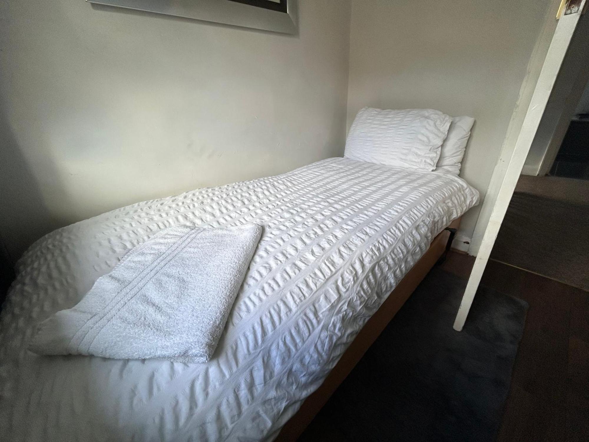 Apartamento Redditch Rest Near Town Centre & Transport Links Exterior foto